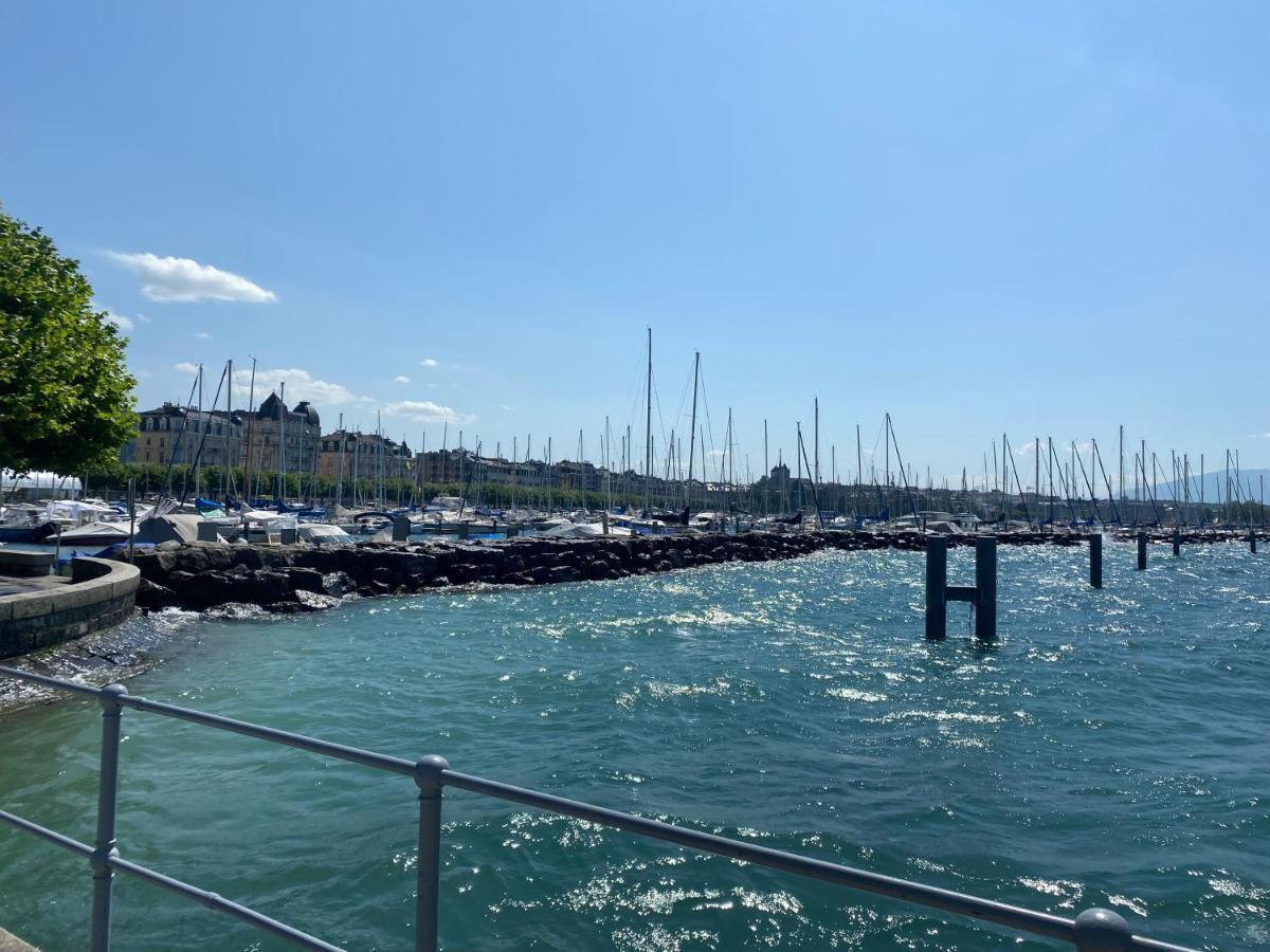 Savoie Hotel Aux Portes De Geneve 圣朱利安恩因 外观 照片