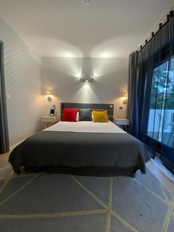 Savoie Hotel Aux Portes De Geneve 圣朱利安恩因 外观 照片