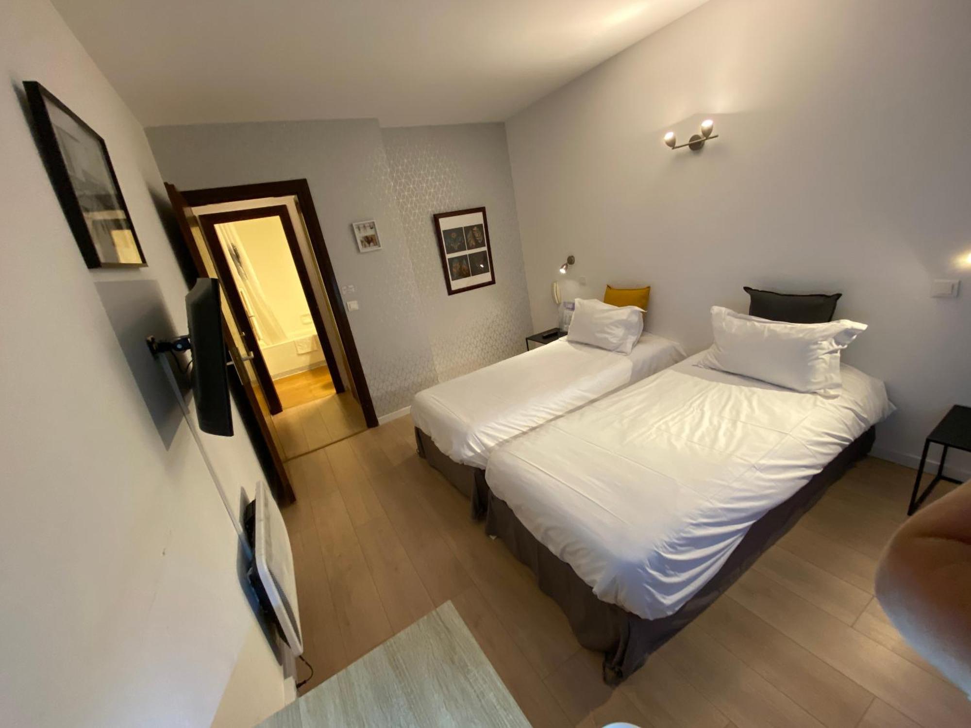 Savoie Hotel Aux Portes De Geneve 圣朱利安恩因 外观 照片