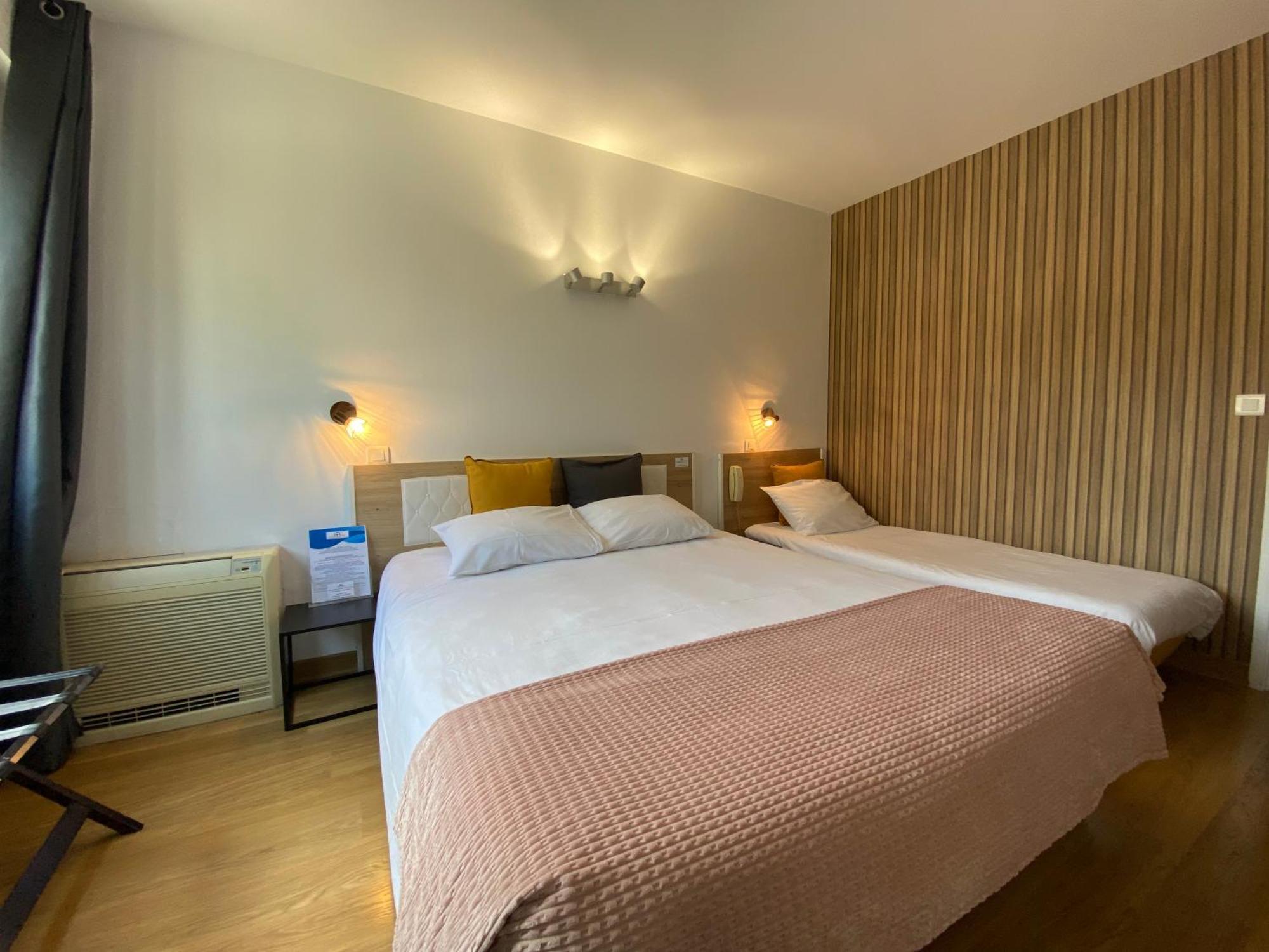 Savoie Hotel Aux Portes De Geneve 圣朱利安恩因 外观 照片
