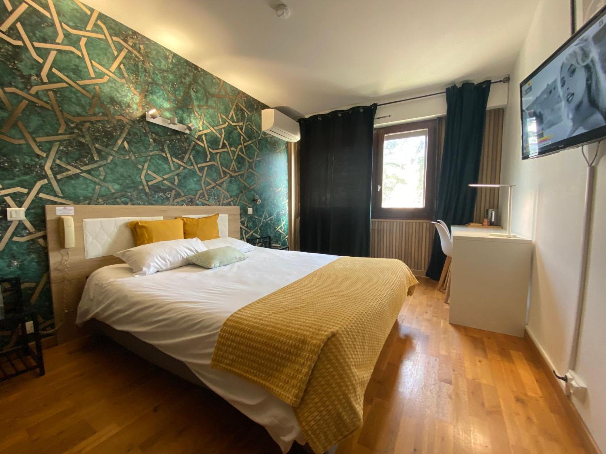 Savoie Hotel Aux Portes De Geneve 圣朱利安恩因 外观 照片